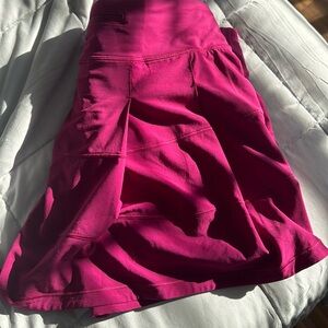 LULULEMON SKIRT, size 8, long, majenta. in good condition!